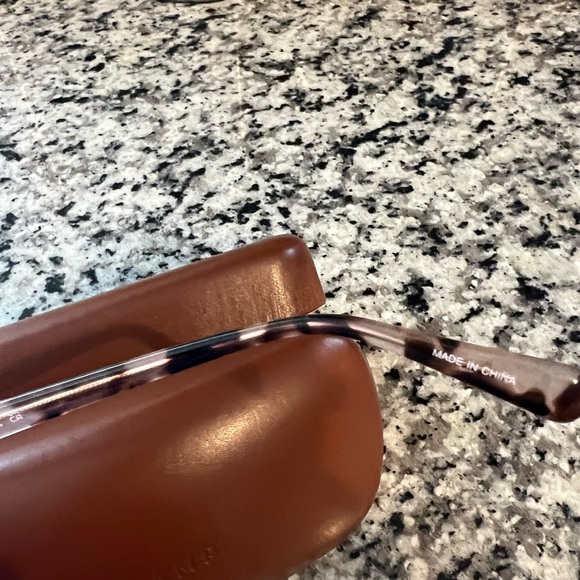 COPY - Practically Brand New Longchamp Sunglasses ๐ - Picture 5 of 9